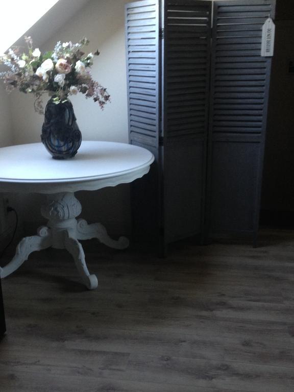 B&B Silentium Tielt-Winge Bagian luar foto