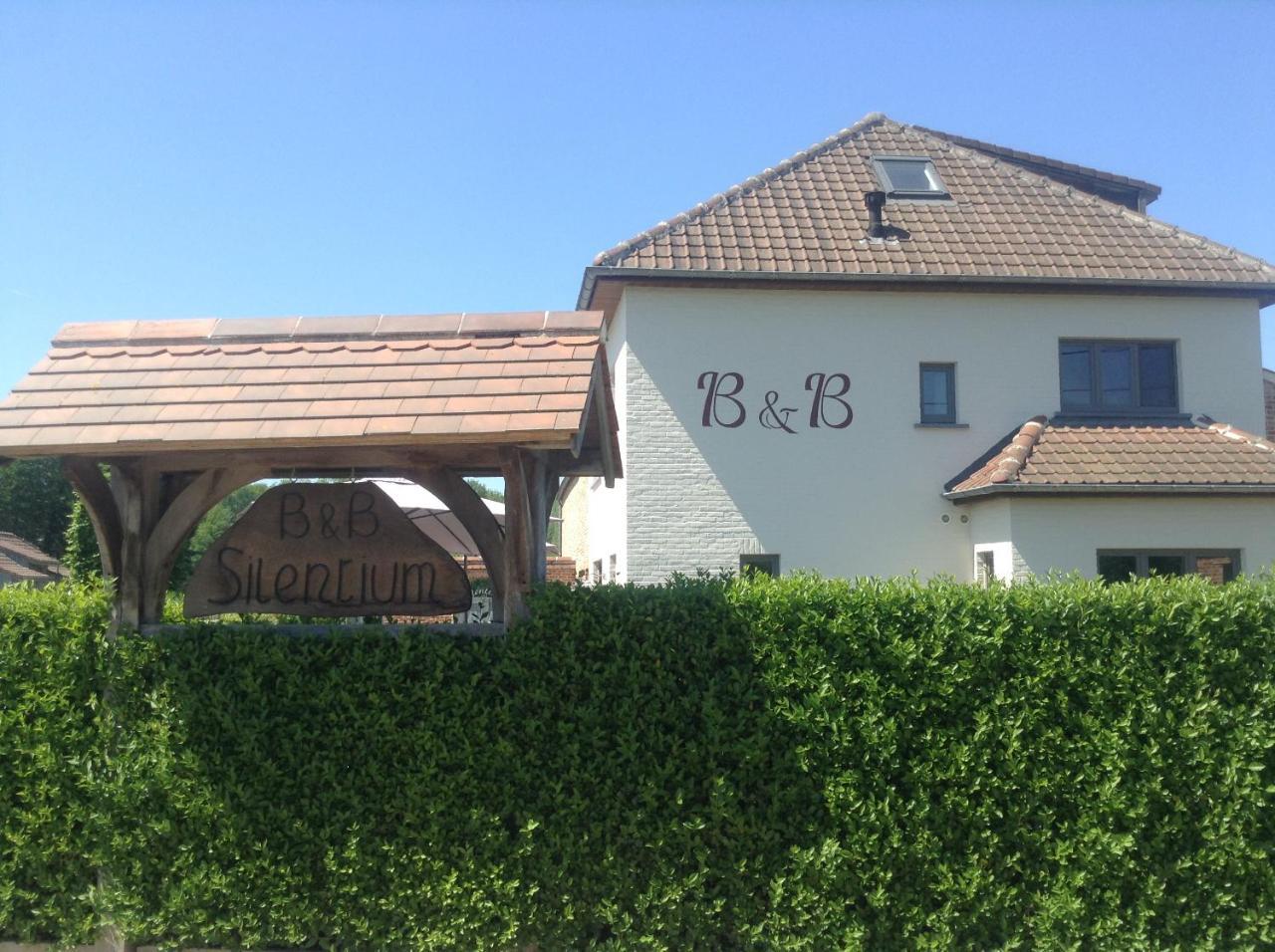 B&B Silentium Tielt-Winge Bagian luar foto